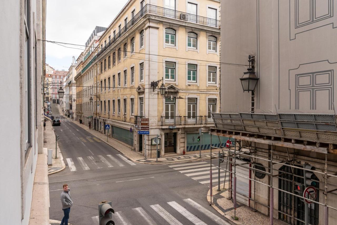 Modern 1Bdr In Downtown Lisbon By Lovelystay Ngoại thất bức ảnh